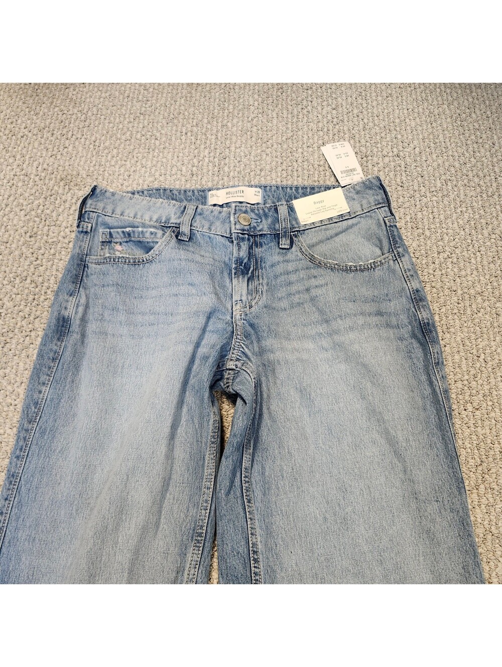 Hollister Low-Rise Baggy Light Wash Blue Jeans Size 6 Short NWT - Picture 6 of 8